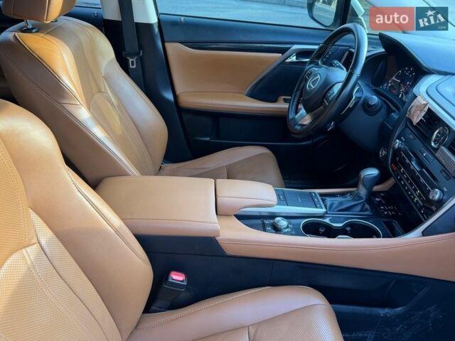 Белый Лексус РХ, объемом двигателя 2 л и пробегом 71 тыс. км за 40900 $, фото 24 на Automoto.ua