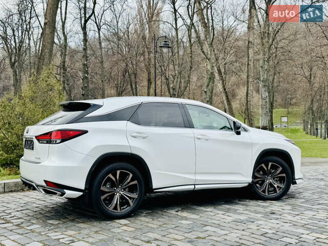 Белый Лексус РХ, объемом двигателя 3.46 л и пробегом 135 тыс. км за 44444 $, фото 120 на Automoto.ua