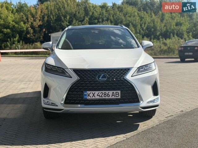 Белый Лексус РХ, объемом двигателя 3.46 л и пробегом 50 тыс. км за 49900 $, фото 2 на Automoto.ua