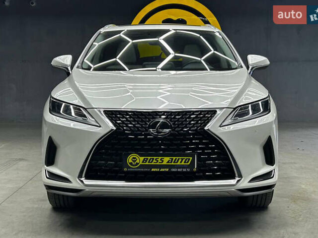 Лексус РХ 2020 в Черновцах на Automoto.ua Белый Лексус РХ, объемом двигателя 3.46 л и пробегом 80 тыс. км за 44000 $, фото 1 на Automoto.ua
