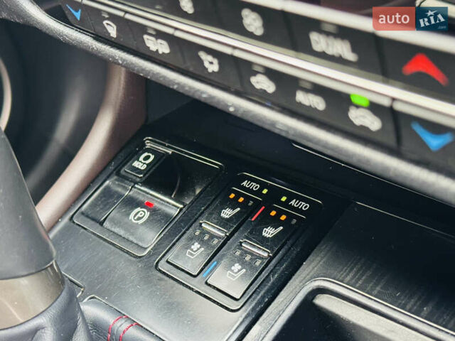 Белый Лексус РХ, объемом двигателя 3.46 л и пробегом 135 тыс. км за 44444 $, фото 80 на Automoto.ua