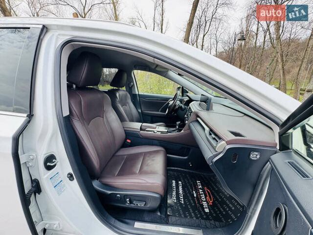 Белый Лексус РХ, объемом двигателя 3.46 л и пробегом 135 тыс. км за 44444 $, фото 72 на Automoto.ua