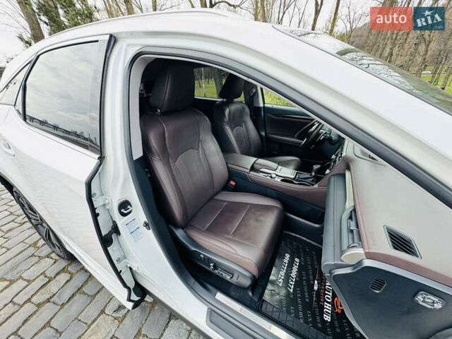 Белый Лексус РХ, объемом двигателя 3.46 л и пробегом 135 тыс. км за 44444 $, фото 71 на Automoto.ua