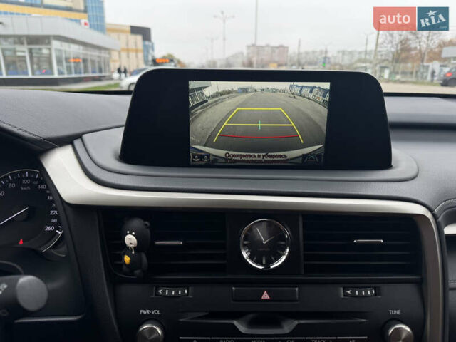 Белый Лексус РХ, объемом двигателя 2 л и пробегом 46 тыс. км за 46000 $, фото 26 на Automoto.ua