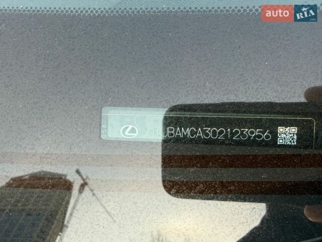 Белый Лексус РХ, объемом двигателя 2 л и пробегом 71 тыс. км за 40900 $, фото 31 на Automoto.ua