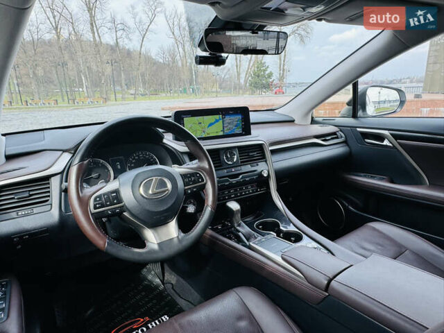 Белый Лексус РХ, объемом двигателя 3.46 л и пробегом 135 тыс. км за 44444 $, фото 65 на Automoto.ua