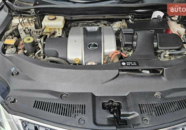 Белый Лексус РХ, объемом двигателя 3.5 л и пробегом 72 тыс. км за 47500 $, фото 15 на Automoto.ua
