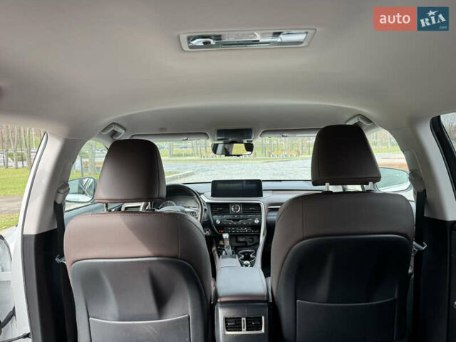 Белый Лексус РХ, объемом двигателя 3.46 л и пробегом 135 тыс. км за 44444 $, фото 40 на Automoto.ua