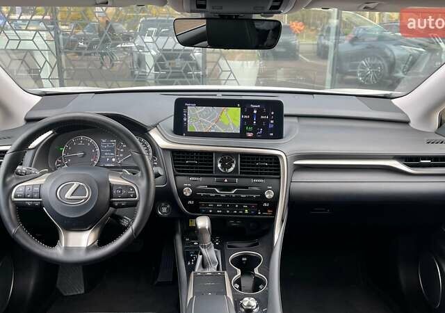 Лексус РХ 2020 в Киеве на Automoto.ua Белый Лексус РХ, объемом двигателя 3.46 л и пробегом 150 тыс. км за 41838 $, фото 7 на Automoto.ua