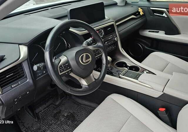 Белый Лексус РХ, объемом двигателя 3.5 л и пробегом 72 тыс. км за 47500 $, фото 8 на Automoto.ua