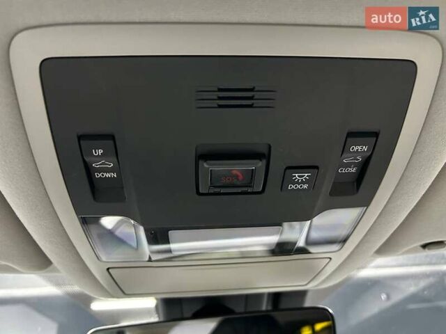 Лексус РХ 2020 в Черновцах на Automoto.ua Белый Лексус РХ, объемом двигателя 3.46 л и пробегом 80 тыс. км за 44000 $, фото 7 на Automoto.ua