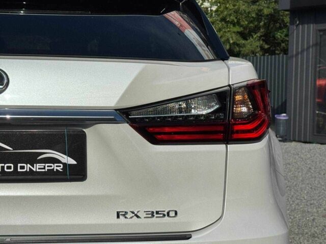 Лексус РХ 2021 у Дніпро (Дніпропетровську) на Automoto.ua Білий Лексус РХ, об'ємом двигуна 3.5 л та пробігом 70 тис. км за 45000 $, фото 4 на Automoto.ua