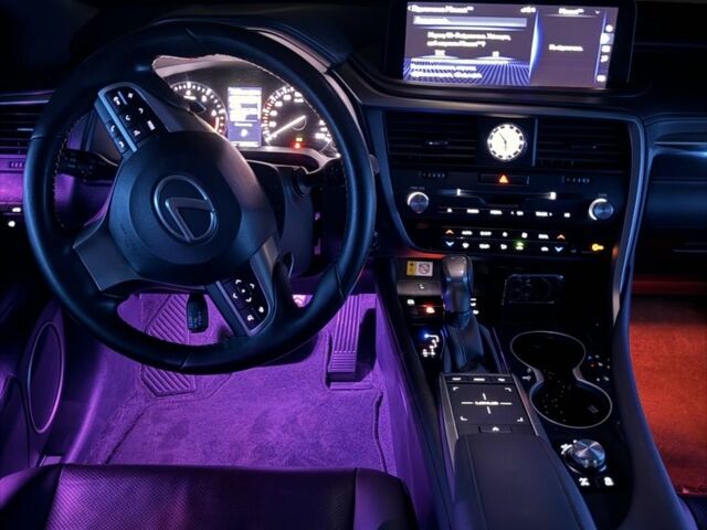 Білий Лексус РХ, об'ємом двигуна 3.5 л та пробігом 36 тис. км за 61000 $, фото 1 на Automoto.ua
