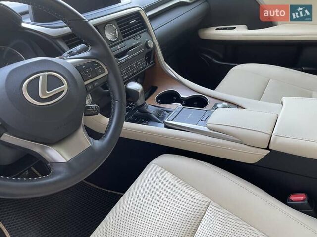Белый Лексус РХ, объемом двигателя 3.46 л и пробегом 52 тыс. км за 38500 $, фото 19 на Automoto.ua