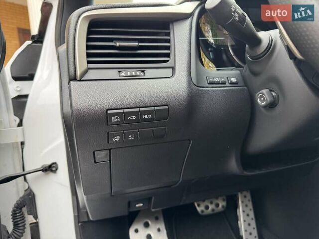 Белый Лексус РХ, объемом двигателя 3.46 л и пробегом 1 тыс. км за 65000 $, фото 16 на Automoto.ua