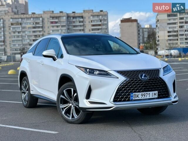 Белый Лексус РХ, объемом двигателя 3.5 л и пробегом 45 тыс. км за 44900 $, фото 1 на Automoto.ua