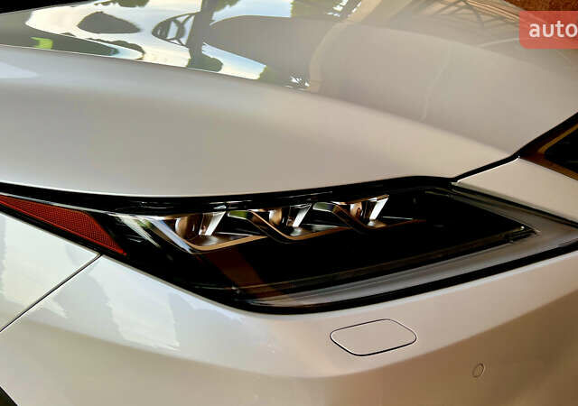 Белый Лексус РХ, объемом двигателя 3.46 л и пробегом 49 тыс. км за 57500 $, фото 12 на Automoto.ua