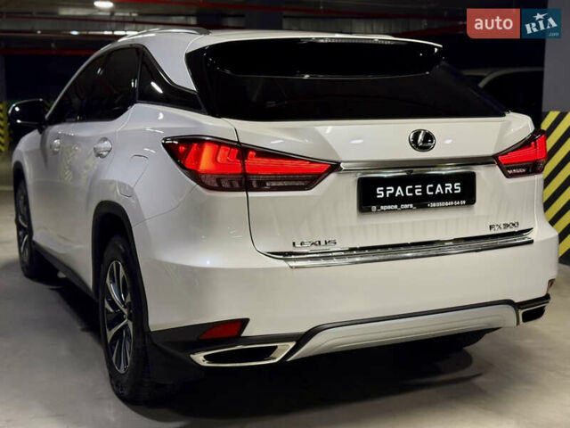 Білий Лексус РХ, об'ємом двигуна 2 л та пробігом 69 тис. км за 45700 $, фото 14 на Automoto.ua