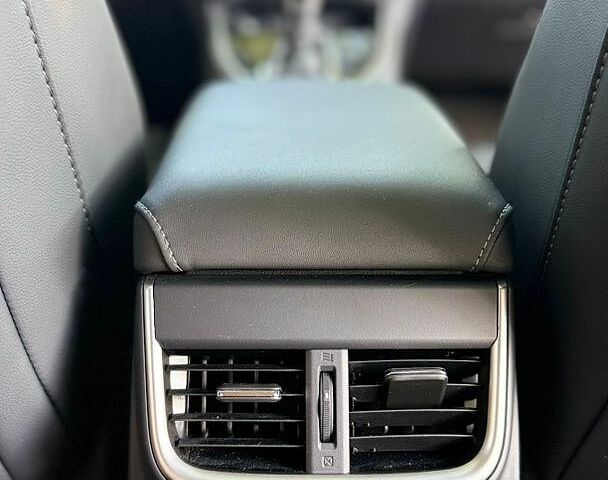 Білий Лексус РХ, об'ємом двигуна 2 л та пробігом 65 тис. км за 46500 $, фото 38 на Automoto.ua