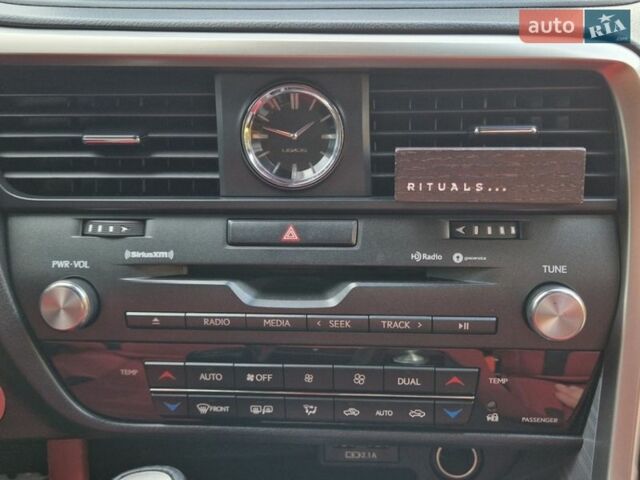 Белый Лексус РХ, объемом двигателя 3.46 л и пробегом 142 тыс. км за 52500 $, фото 66 на Automoto.ua