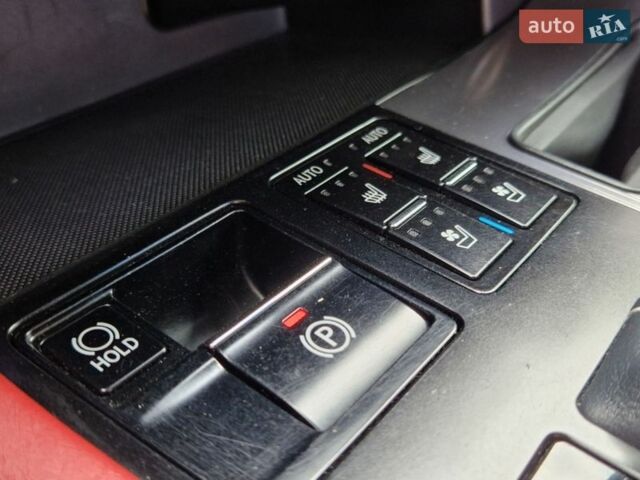 Белый Лексус РХ, объемом двигателя 3.46 л и пробегом 142 тыс. км за 52500 $, фото 89 на Automoto.ua