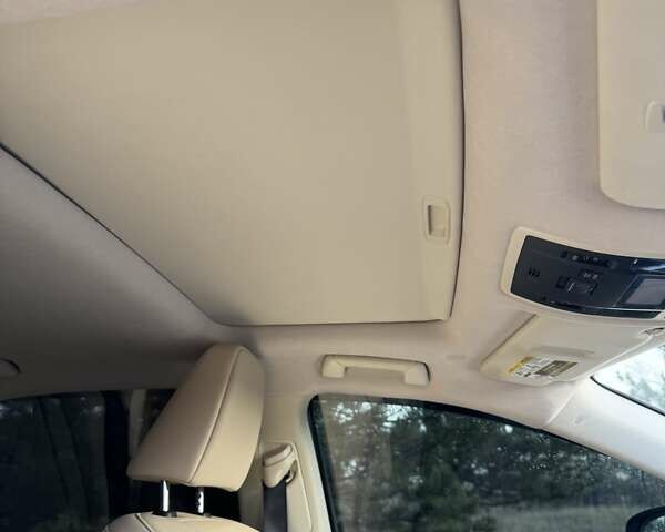 Белый Лексус РХ, объемом двигателя 3.46 л и пробегом 52 тыс. км за 38500 $, фото 16 на Automoto.ua