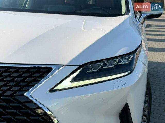 Белый Лексус РХ, объемом двигателя 3.46 л и пробегом 110 тыс. км за 59999 $, фото 5 на Automoto.ua