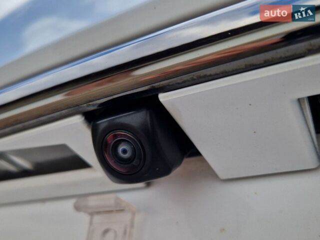 Белый Лексус РХ, объемом двигателя 3.46 л и пробегом 142 тыс. км за 52500 $, фото 17 на Automoto.ua