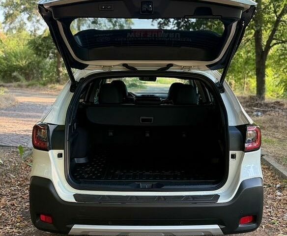 Білий Лексус РХ, об'ємом двигуна 2 л та пробігом 65 тис. км за 46500 $, фото 31 на Automoto.ua