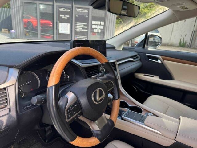 Лексус РХ 2021 у Дніпро (Дніпропетровську) на Automoto.ua Білий Лексус РХ, об'ємом двигуна 3.5 л та пробігом 70 тис. км за 45000 $, фото 23 на Automoto.ua