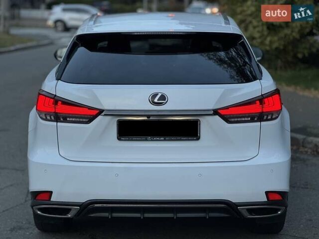 Лексус РХ 2021 в Киеве на Automoto.ua Белый Лексус РХ, объемом двигателя 3.46 л и пробегом 32 тыс. км за 56000 $, фото 3 на Automoto.ua