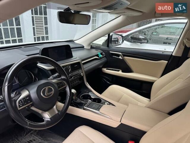 Білий Лексус РХ, об'ємом двигуна 2 л та пробігом 56 тис. км за 46700 $, фото 8 на Automoto.ua