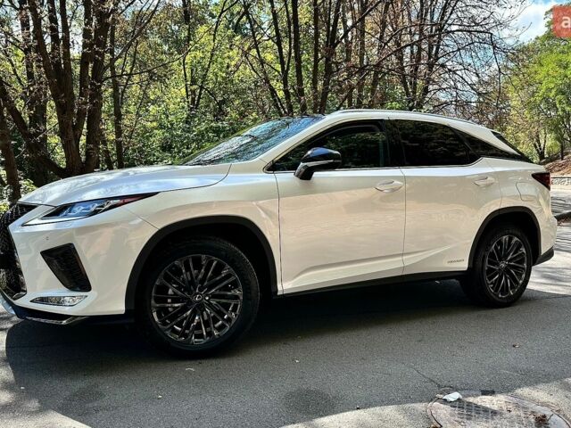 Білий Лексус РХ, об'ємом двигуна 3.5 л та пробігом 62 тис. км за 54500 $, фото 2 на Automoto.ua
