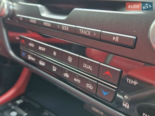 Белый Лексус РХ, объемом двигателя 3.46 л и пробегом 142 тыс. км за 52500 $, фото 65 на Automoto.ua