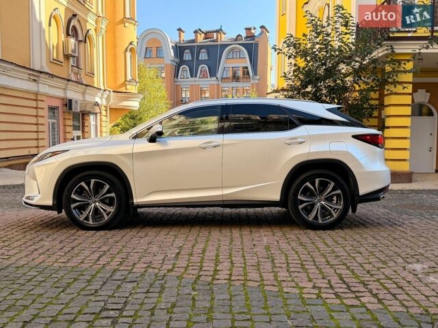 Белый Лексус РХ, объемом двигателя 2 л и пробегом 65 тыс. км за 46500 $, фото 6 на Automoto.ua