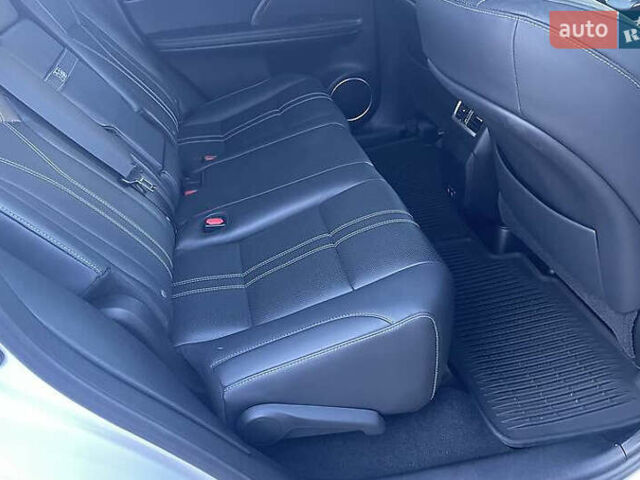 Білий Лексус РХ, об'ємом двигуна 3.5 л та пробігом 53 тис. км за 53300 $, фото 29 на Automoto.ua