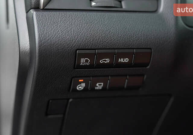 Белый Лексус РХ, объемом двигателя 3.5 л и пробегом 40 тыс. км за 60542 $, фото 20 на Automoto.ua