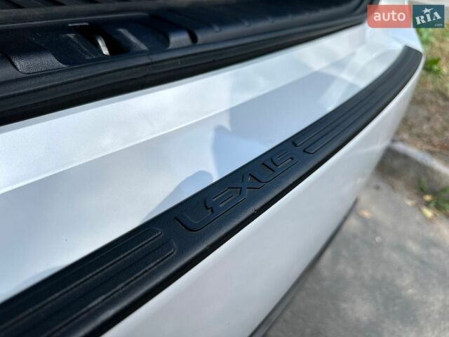 Білий Лексус РХ, об'ємом двигуна 3.5 л та пробігом 62 тис. км за 54500 $, фото 55 на Automoto.ua