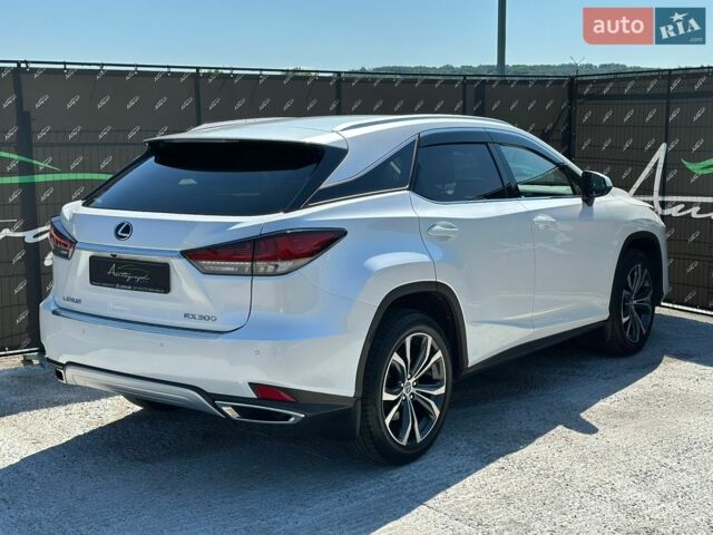 Білий Лексус РХ, об'ємом двигуна 2 л та пробігом 26 тис. км за 49500 $, фото 1 на Automoto.ua