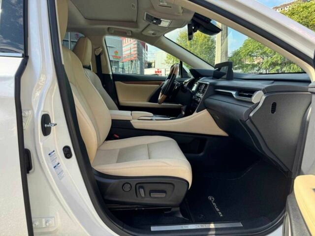 Лексус РХ 2021 у Дніпро (Дніпропетровську) на Automoto.ua Білий Лексус РХ, об'ємом двигуна 3.5 л та пробігом 70 тис. км за 45000 $, фото 16 на Automoto.ua