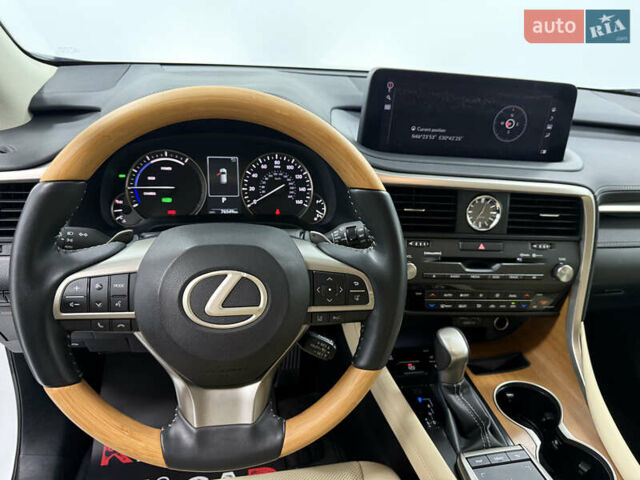 Білий Лексус РХ, об'ємом двигуна 3.46 л та пробігом 76 тис. км за 43000 $, фото 33 на Automoto.ua