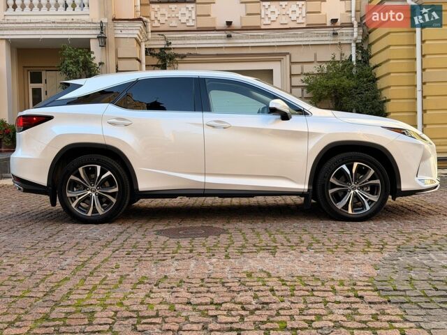 Белый Лексус РХ, объемом двигателя 2 л и пробегом 65 тыс. км за 46500 $, фото 7 на Automoto.ua