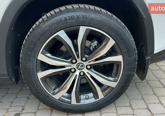 Белый Лексус РХ, объемом двигателя 3.46 л и пробегом 49 тыс. км за 57500 $, фото 18 на Automoto.ua