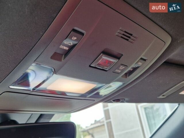 Белый Лексус РХ, объемом двигателя 3.46 л и пробегом 142 тыс. км за 52500 $, фото 73 на Automoto.ua