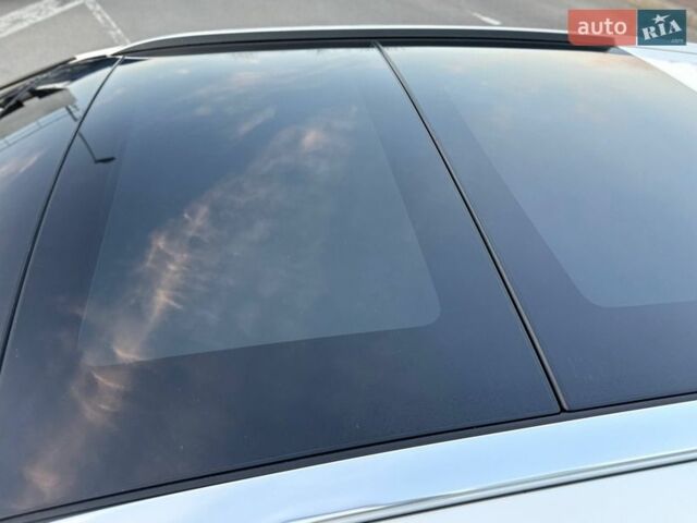 Белый Лексус РХ, объемом двигателя 3.46 л и пробегом 61 тыс. км за 57500 $, фото 36 на Automoto.ua