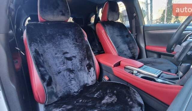 Білий Лексус РХ, об'ємом двигуна 3.46 л та пробігом 137 тис. км за 54000 $, фото 24 на Automoto.ua