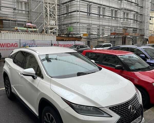 Білий Лексус РХ, об'ємом двигуна 2 л та пробігом 56 тис. км за 46700 $, фото 2 на Automoto.ua
