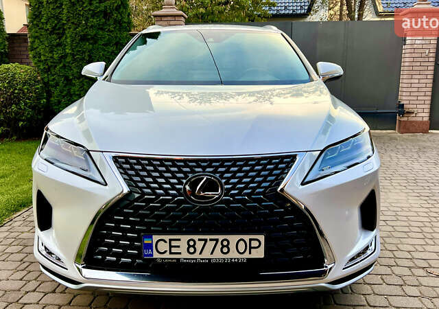 Белый Лексус РХ, объемом двигателя 3.46 л и пробегом 49 тыс. км за 57500 $, фото 1 на Automoto.ua