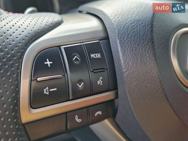 Белый Лексус РХ, объемом двигателя 3.46 л и пробегом 142 тыс. км за 52500 $, фото 72 на Automoto.ua