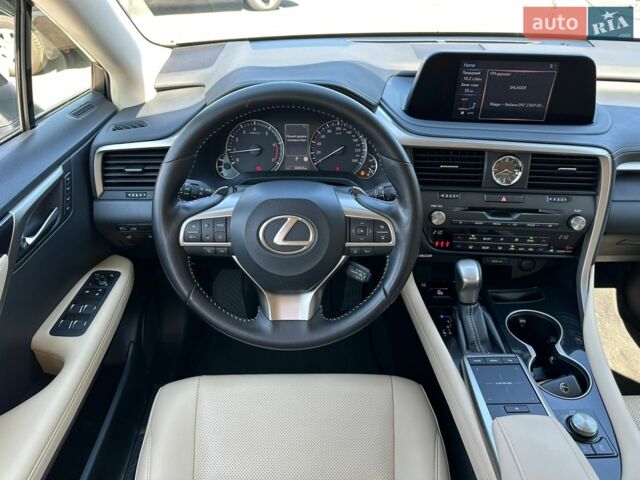 Білий Лексус РХ, об'ємом двигуна 2 л та пробігом 26 тис. км за 49500 $, фото 19 на Automoto.ua